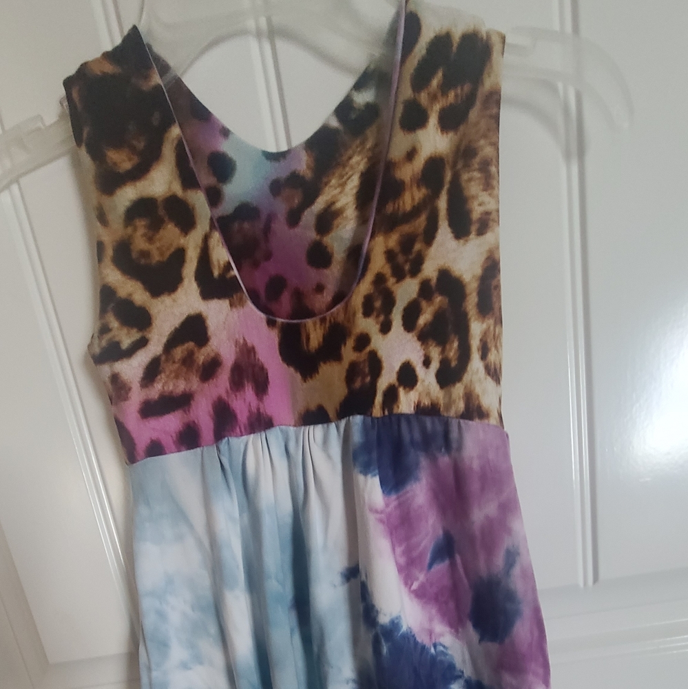 Romper - Picture 3 of 4